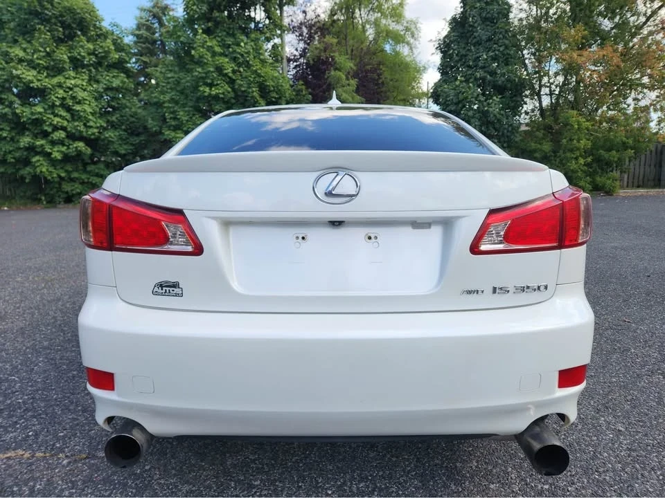 2011 Lexus IS 2nd Gen - Image 4 of 17