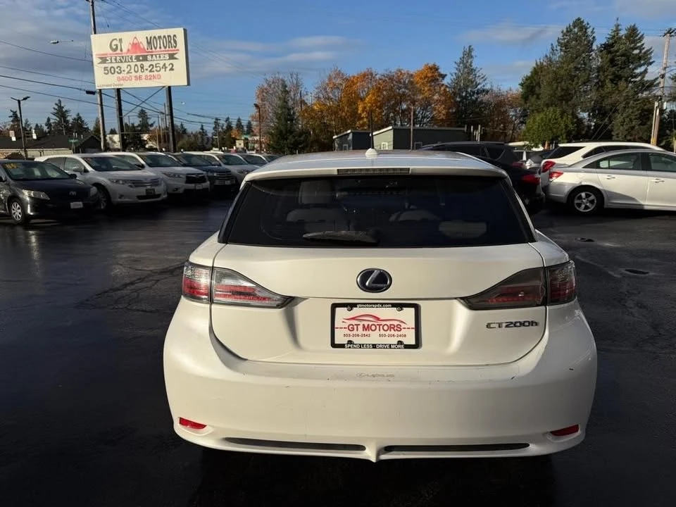 2011 Lexus CT - Image 4 of 20