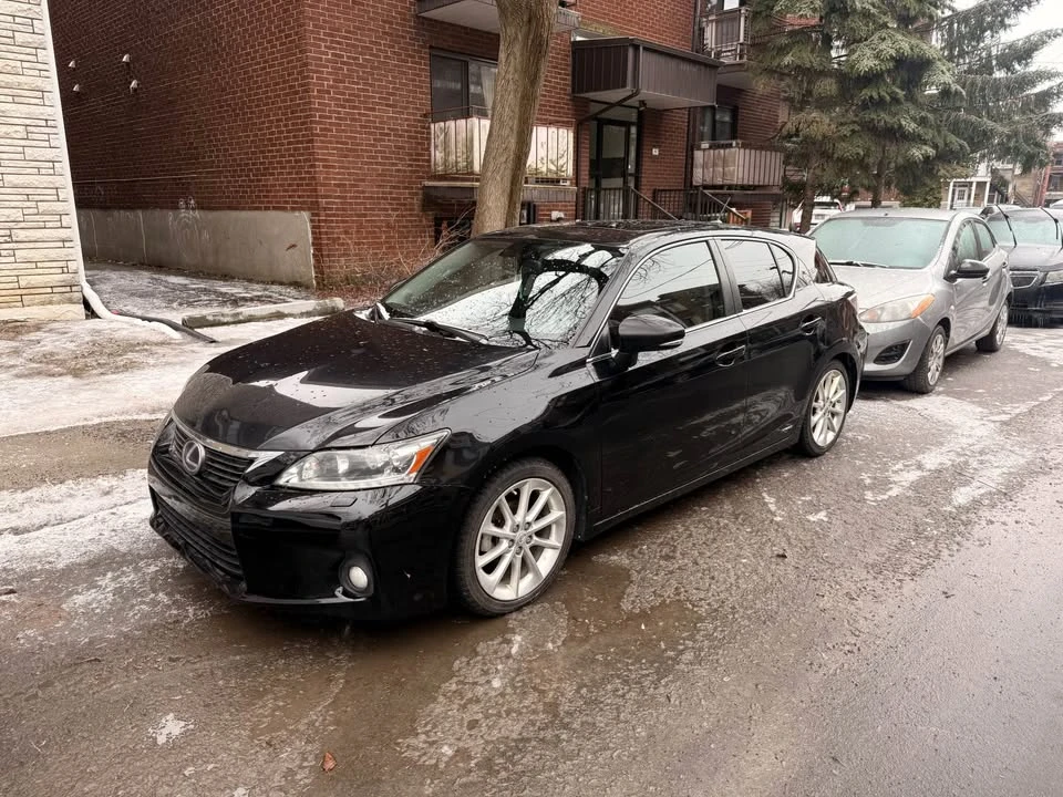 2011 Lexus CT - Image 5 of 8