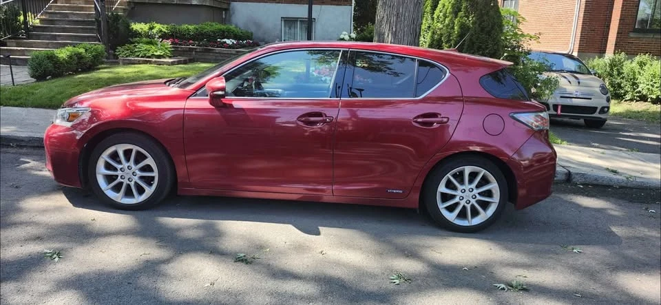 2011 Lexus CT - Image 5 of 11
