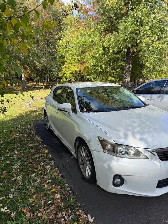 2011 Lexus CT - Image 4 of 7