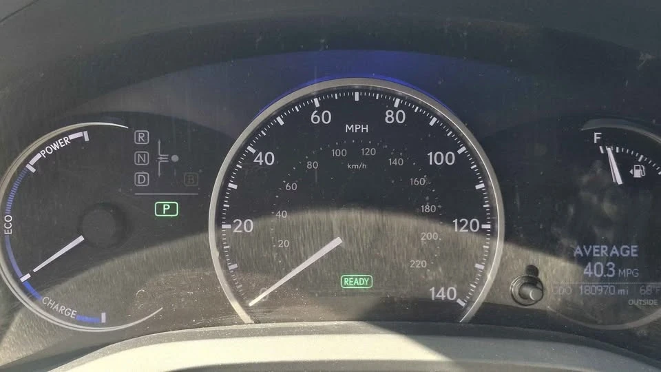 2011 Lexus CT - Image 11 of 11