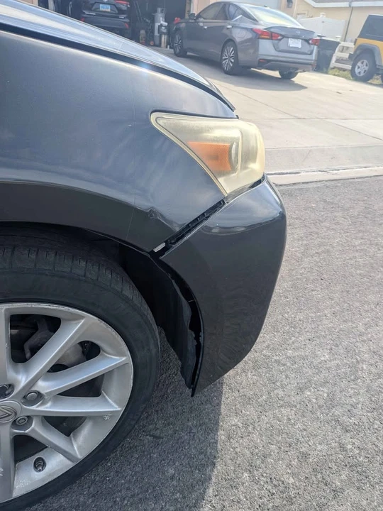 2011 Lexus CT - Image 3 of 11