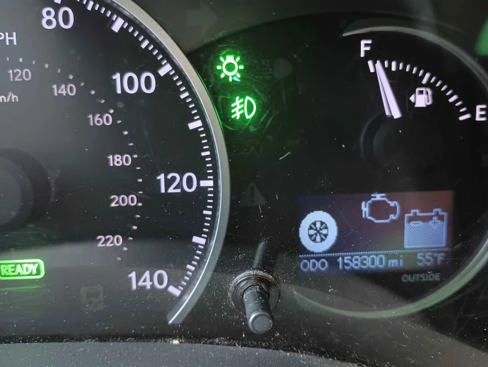 2011 Lexus CT - Image 18 of 18