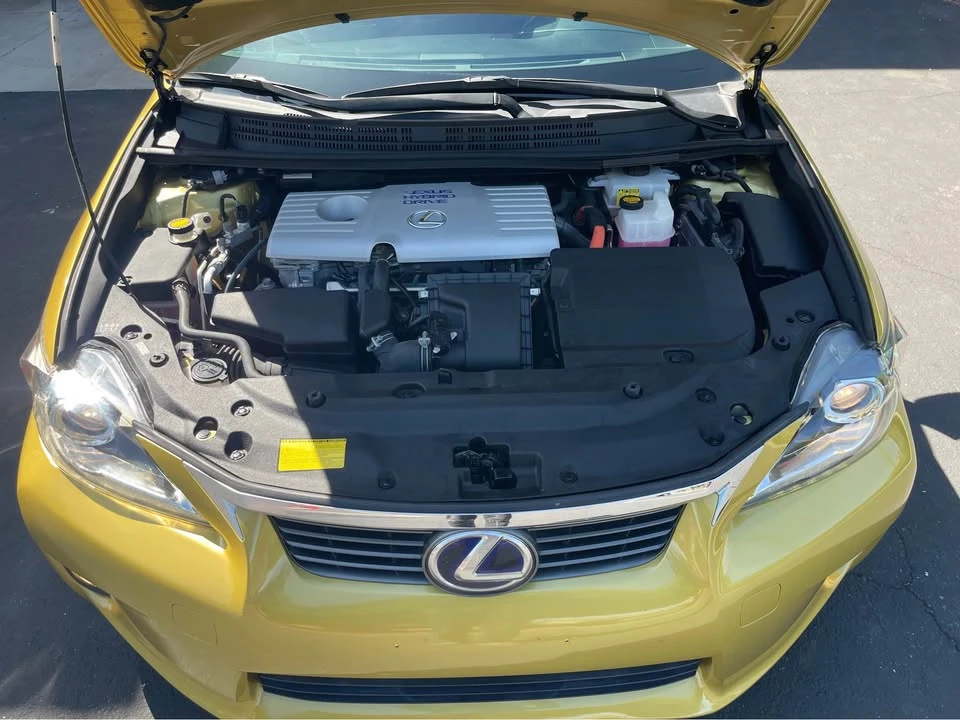 2011 Lexus CT - Image 20 of 20