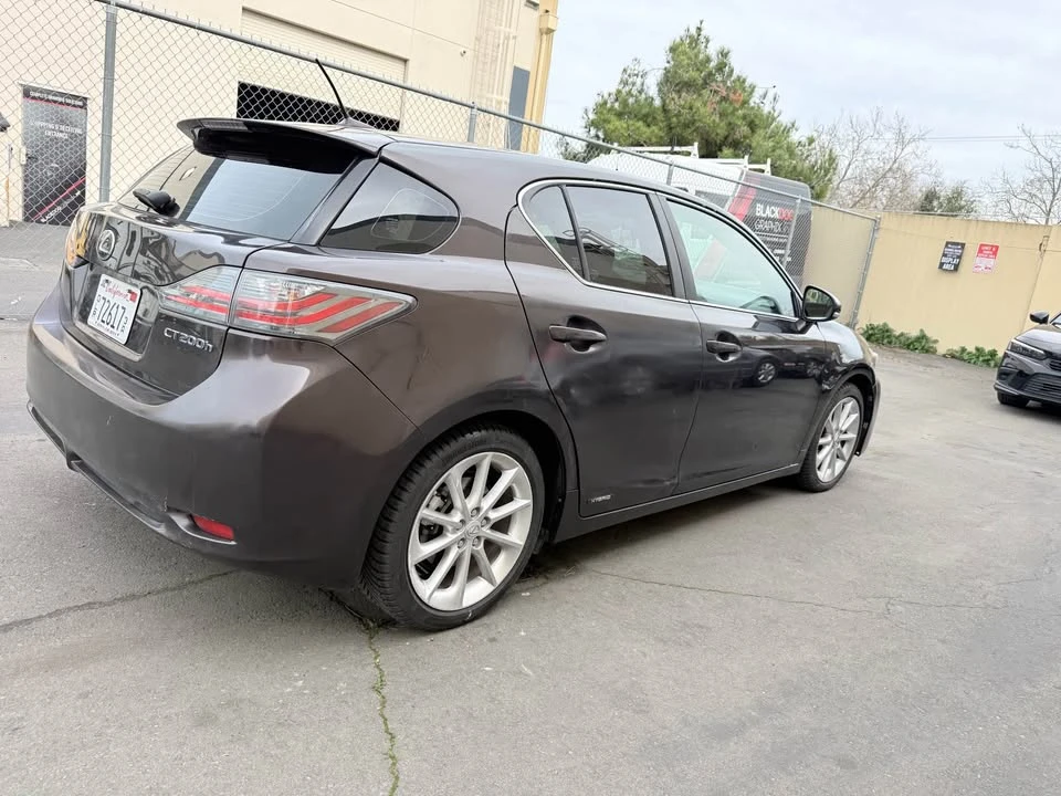 2011 Lexus CT - Image 6 of 14
