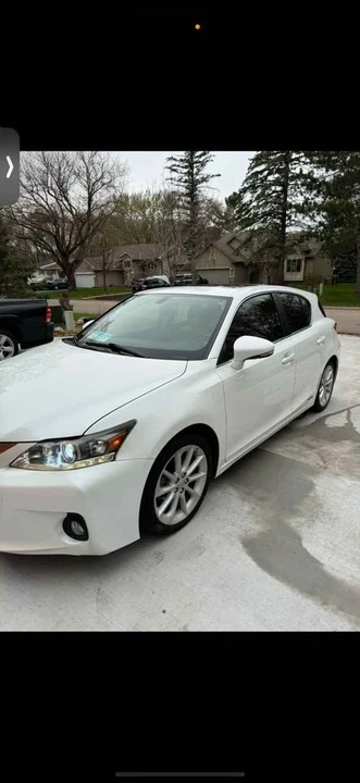 2011 Lexus CT - Image 5 of 11