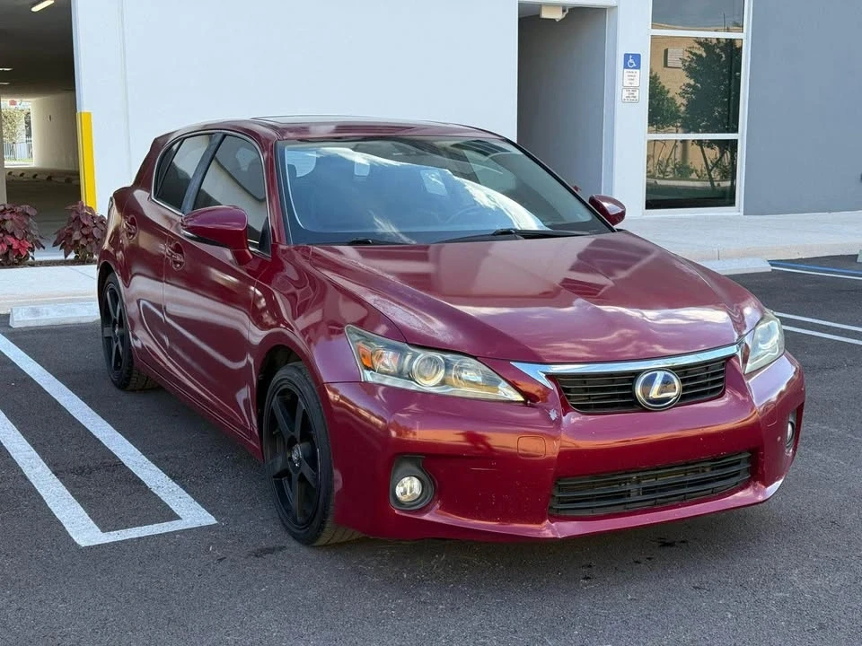 2011 Lexus CT - Image 11 of 11