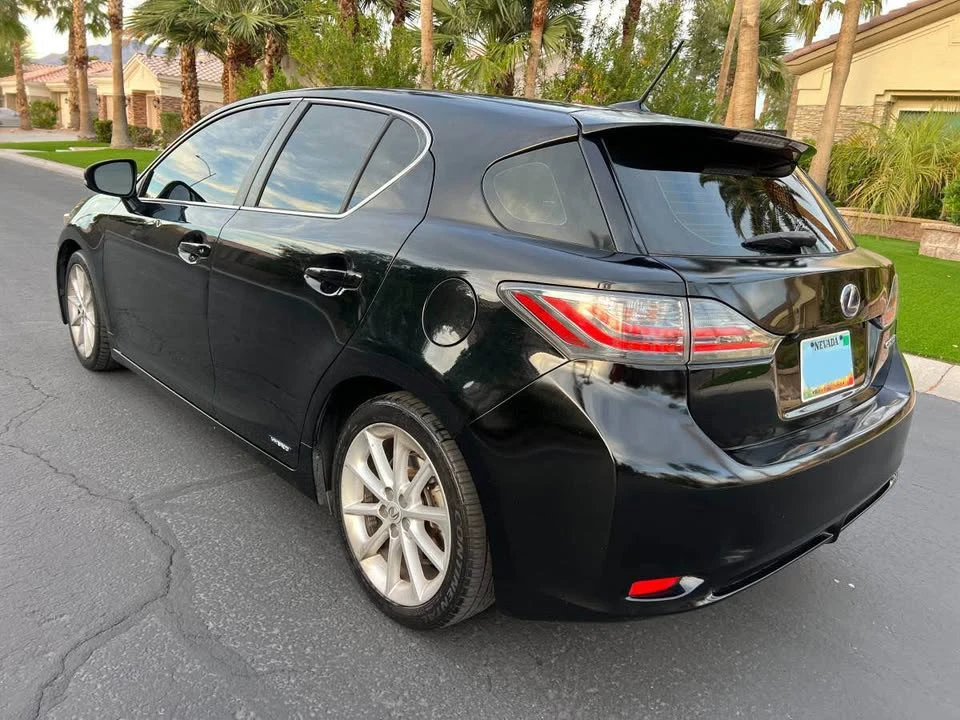 2011 Lexus CT - Image 7 of 20