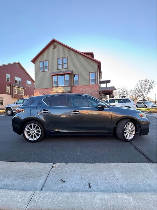 2011 Lexus CT - Image 7 of 16