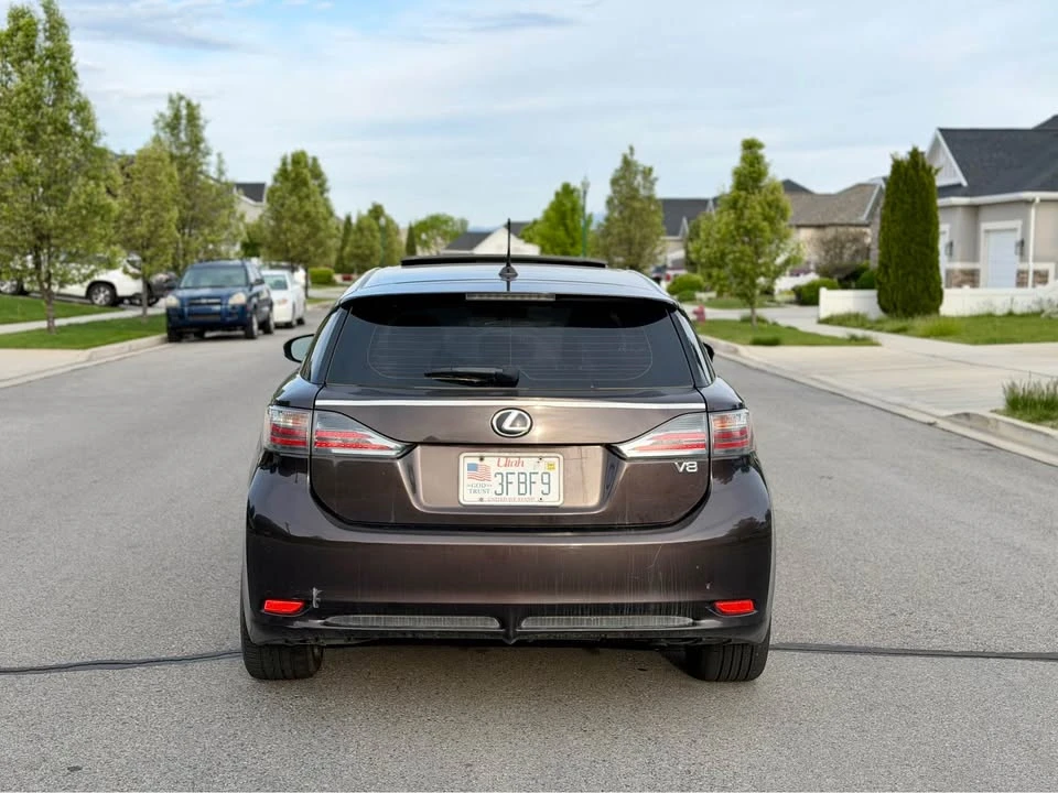2011 Lexus CT - Image 6 of 15