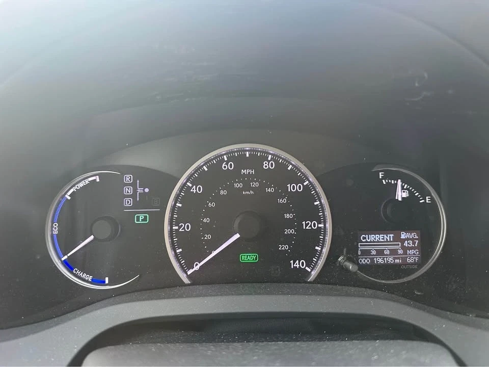 2011 Lexus CT - Image 10 of 10