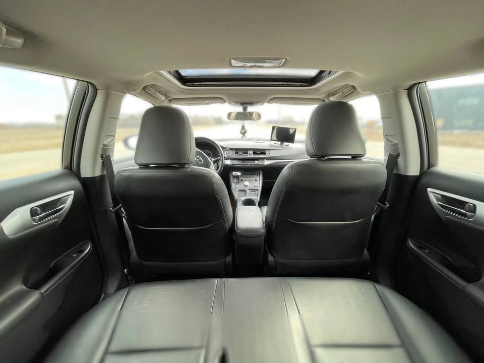 2011 Lexus CT - Image 20 of 21