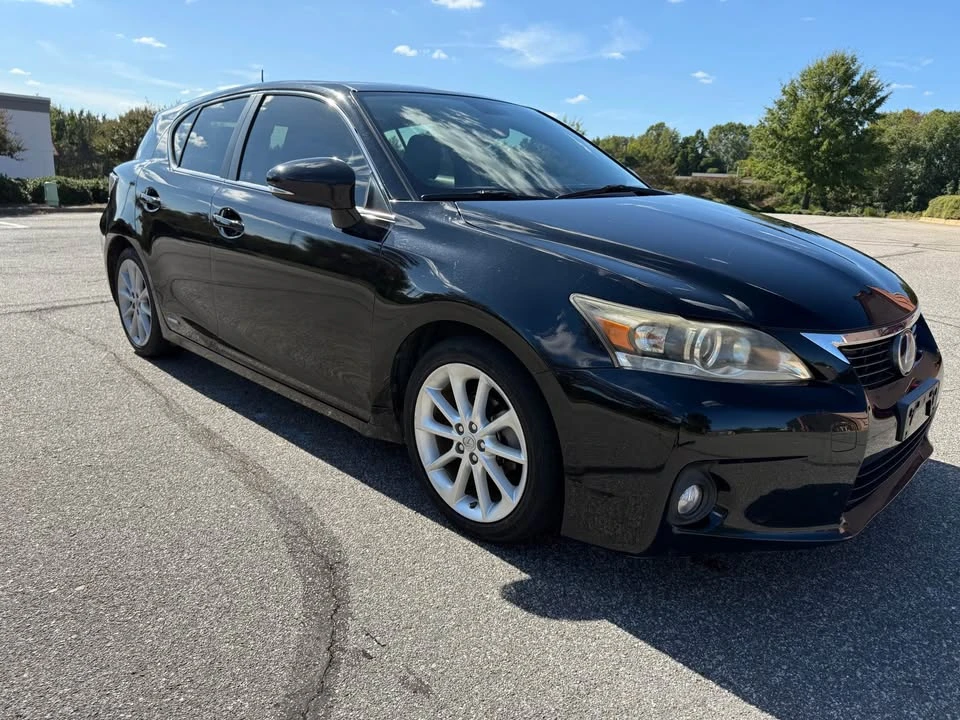 2011 Lexus CT - Image 3 of 20