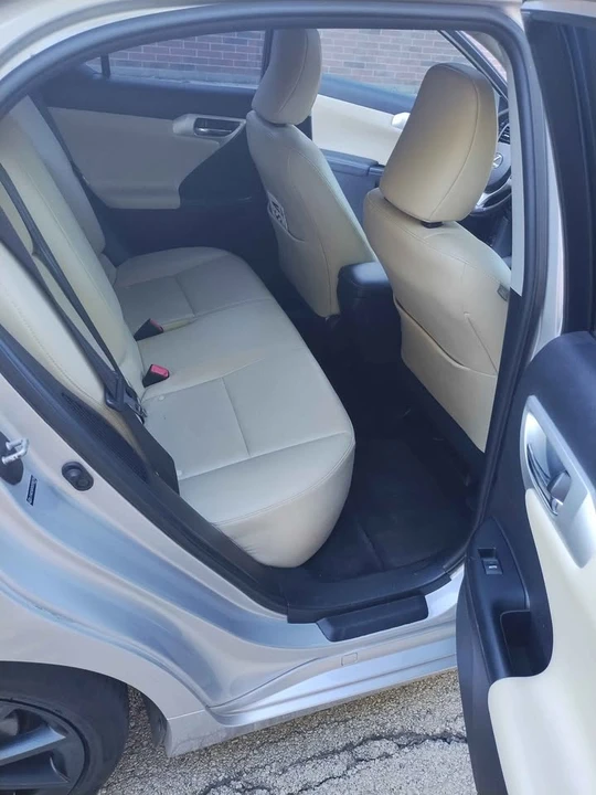 2011 Lexus CT - Image 13 of 13