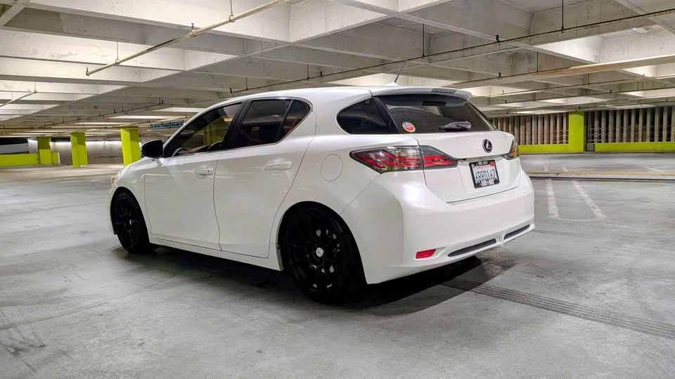 2011 Lexus CT - Image 3 of 11