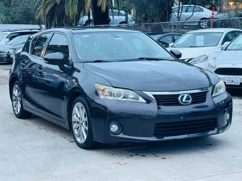 2011 Lexus CT 200h Premium Hatchback
