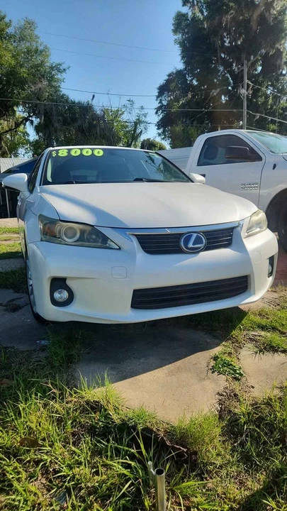 2011 Lexus CT - Image 14 of 18