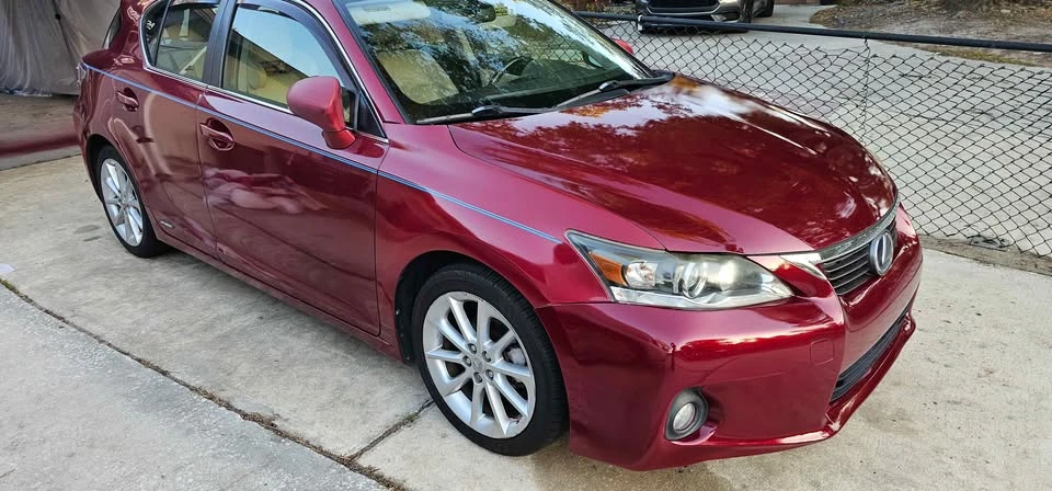 2011 Lexus CT - Image 3 of 5