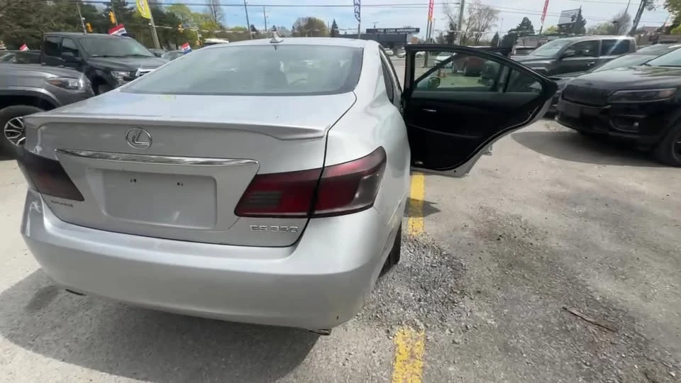 2011 Lexus ES 5th Gen - Image 9 of 9