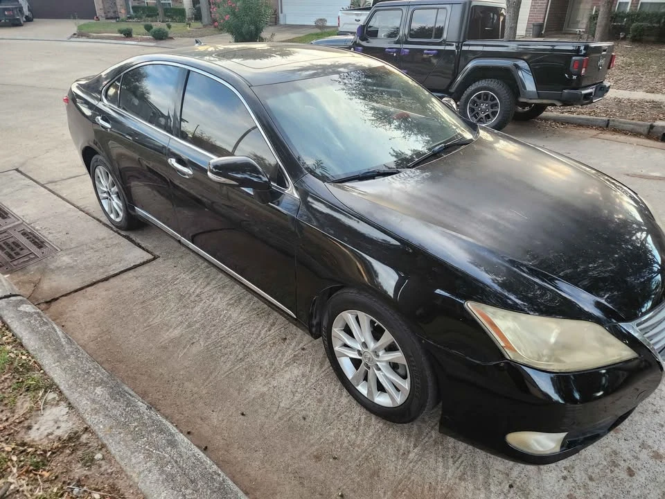 2011 Lexus ES 4th Gen - Image 3 of 6