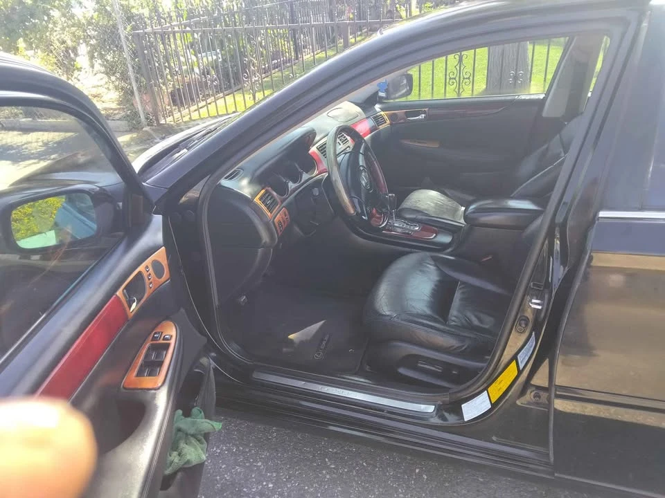 2003 Lexus ES 4th Gen - Image 10 of 17