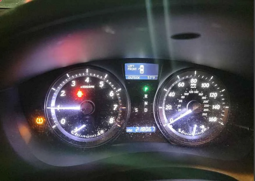 2011 Lexus ES 5th Gen - Image 7 of 15