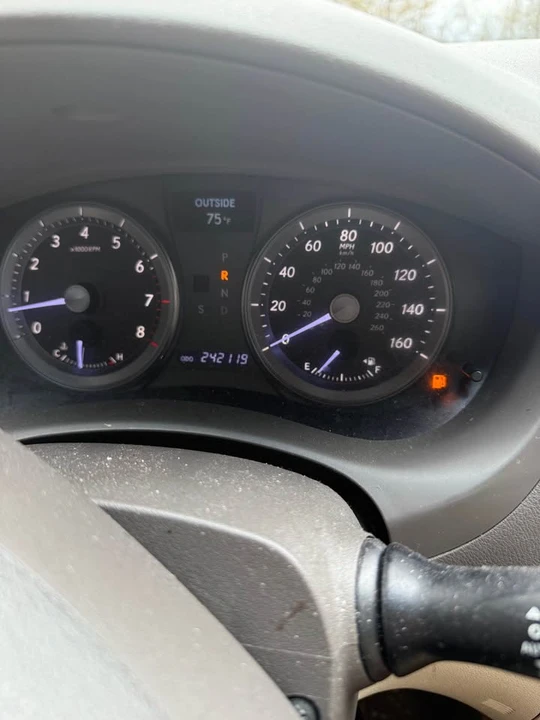 2011 Lexus ES 5th Gen - Image 12 of 12