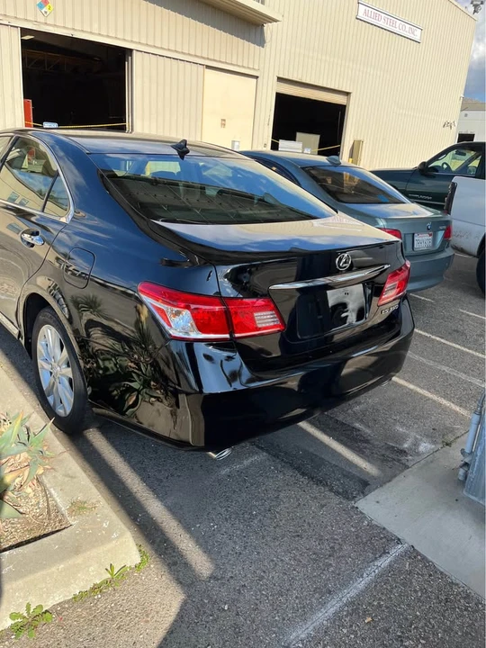 2011 Lexus ES 4th Gen - Image 17 of 18