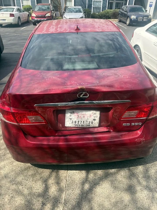 2011 Lexus ES 5th Gen - Image 4 of 4