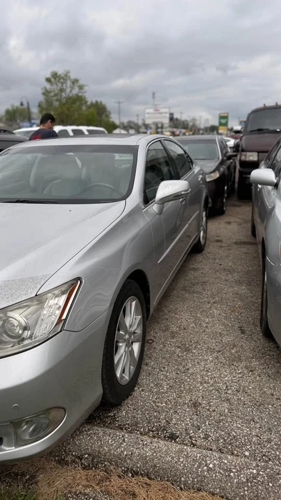 2011 Lexus ES 5th Gen - Image 3 of 7