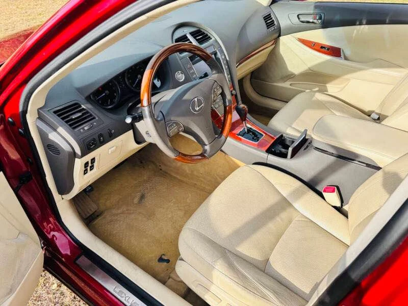 2011 Lexus ES 5th Gen - Image 6 of 14