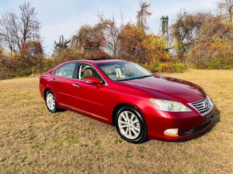 2011 Lexus ES 5th Gen - Image 3 of 14