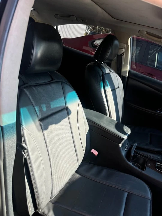 2011 Lexus ES 5th Gen - Image 10 of 11