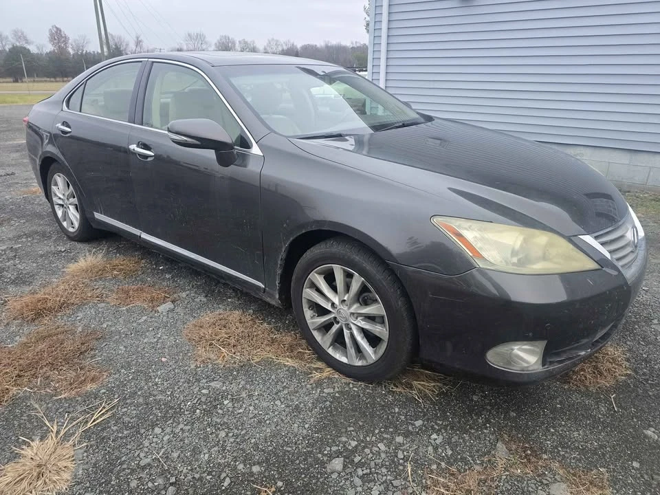 2011 Lexus ES 4th Gen - Image 4 of 6