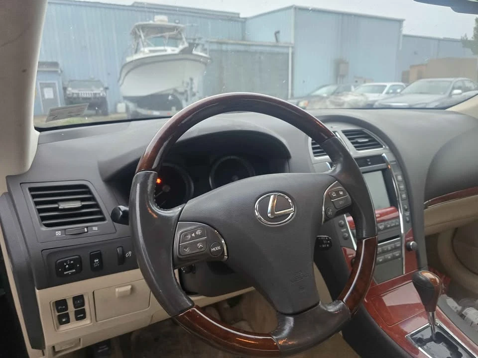 2011 Lexus ES 4th Gen - Image 6 of 6