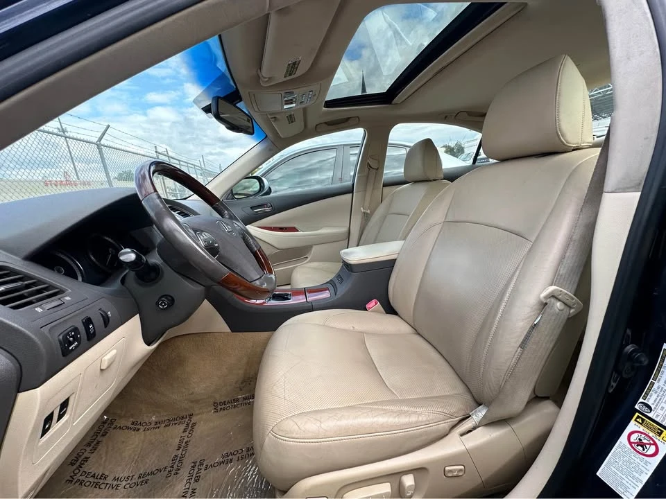 2011 Lexus ES 4th Gen - Image 12 of 12