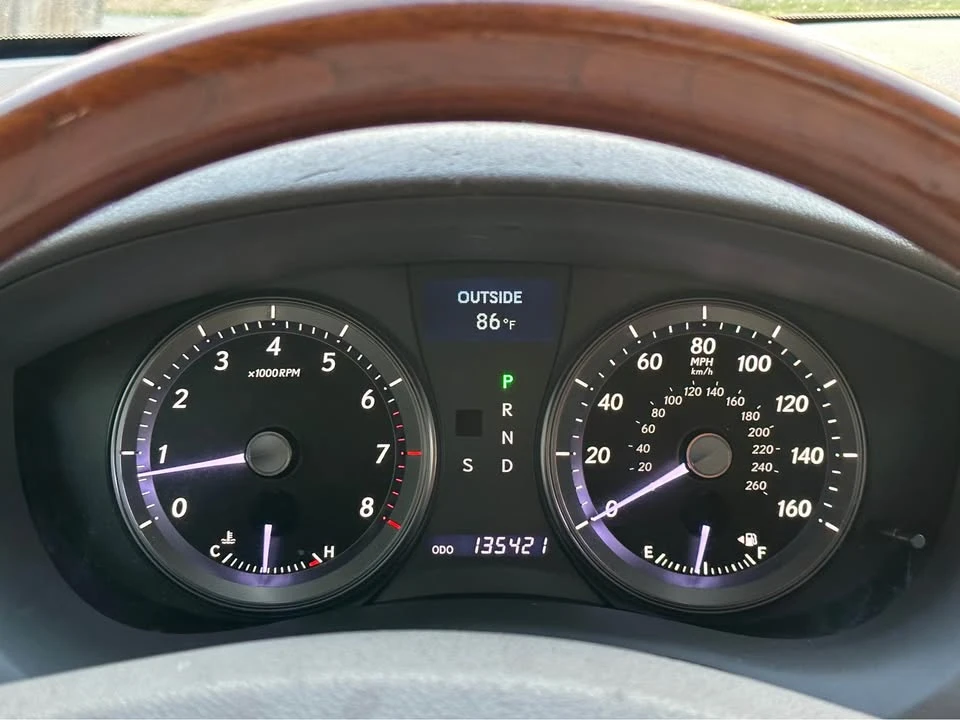 2011 Lexus ES 4th Gen - Image 6 of 12