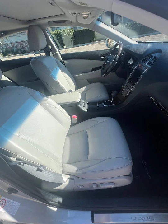 2011 Lexus ES 5th Gen - Image 6 of 15