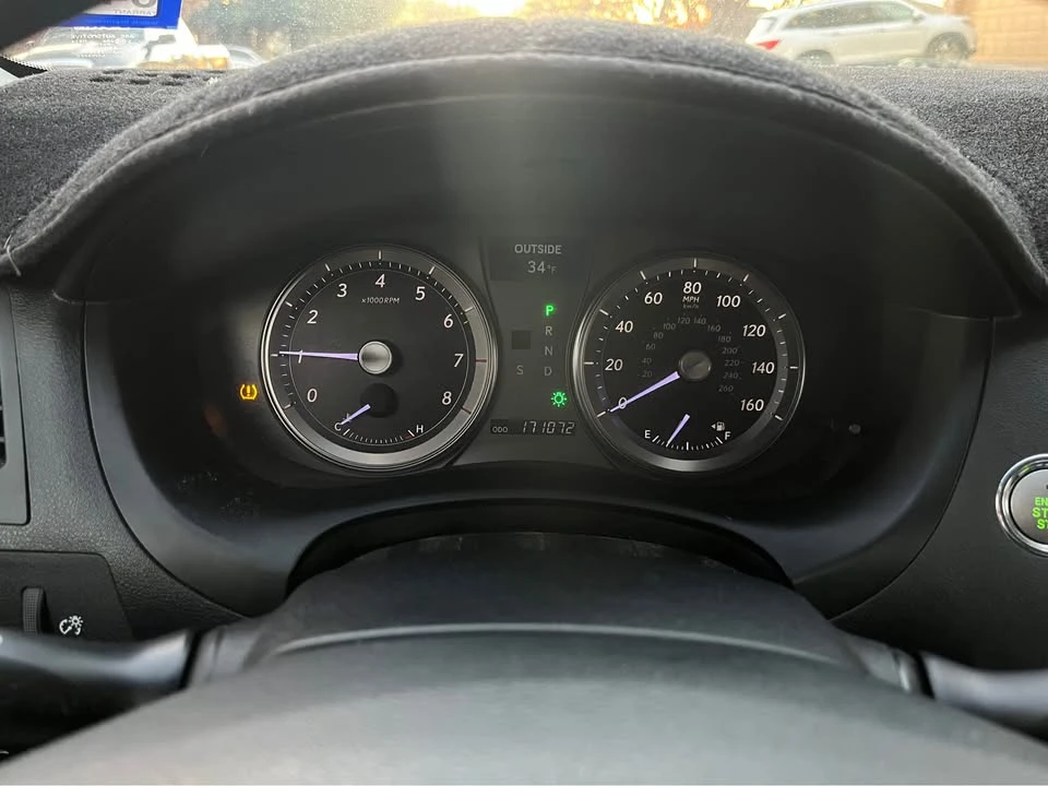 2011 Lexus ES 5th Gen - Image 14 of 18