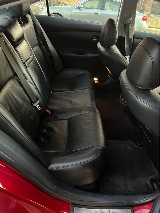 2011 Lexus ES 5th Gen - Image 13 of 18
