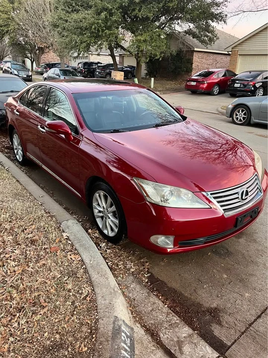 2011 Lexus ES 5th Gen - Image 3 of 18