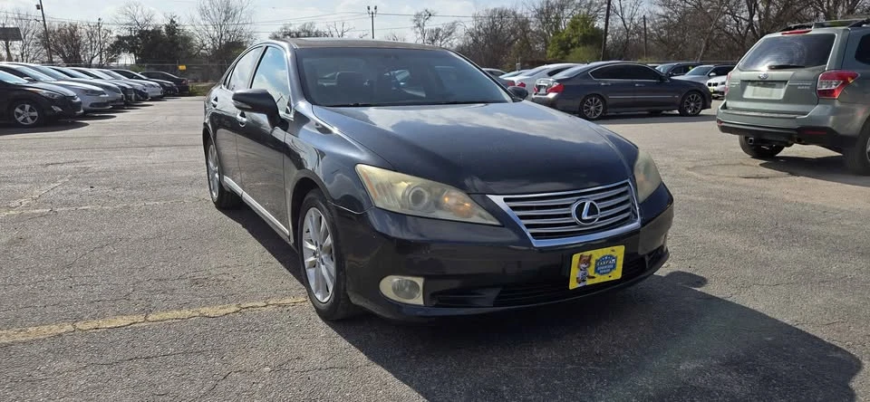 2011 Lexus ES 4th Gen - Image 7 of 20