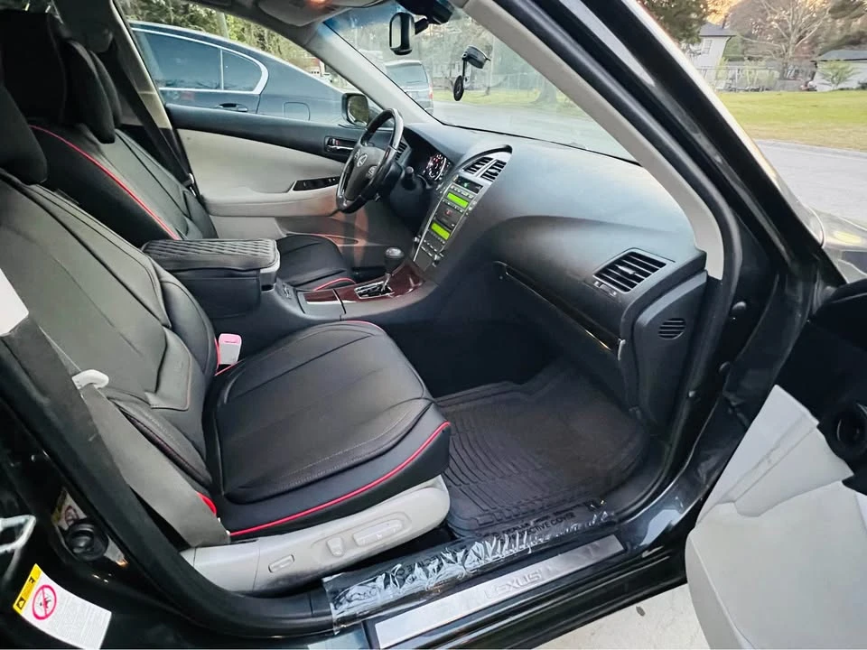 2011 Lexus ES 5th Gen - Image 3 of 14