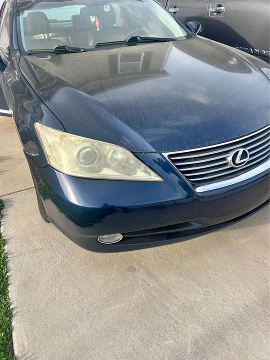 2011 Lexus ES 5th Gen - Image 2 of 5