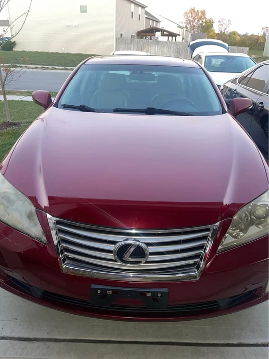2011 Lexus ES 5th Gen - Image 11 of 14