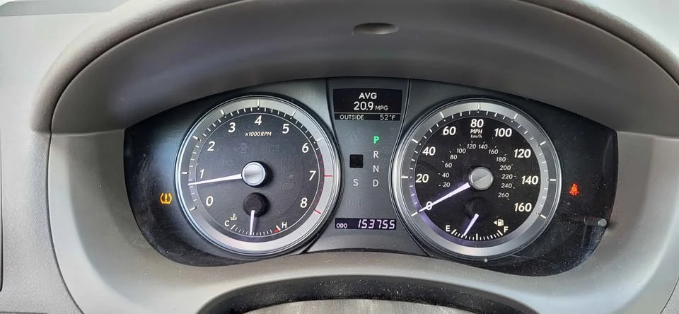 2011 Lexus ES 5th Gen - Image 12 of 20