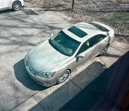 2011 Lexus ES 350 Luxury Sedan