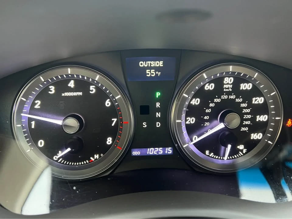 2011 Lexus ES 5th Gen - Image 5 of 11