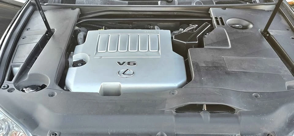 2011 Lexus ES 5th Gen - Image 17 of 19